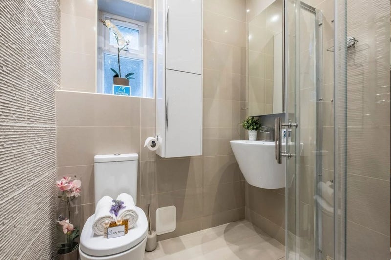 Flat Pater Street in Greater London