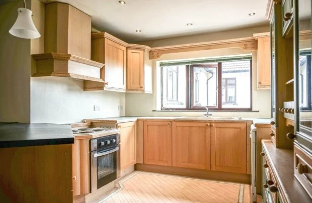 Flat Ash Road in Leeds