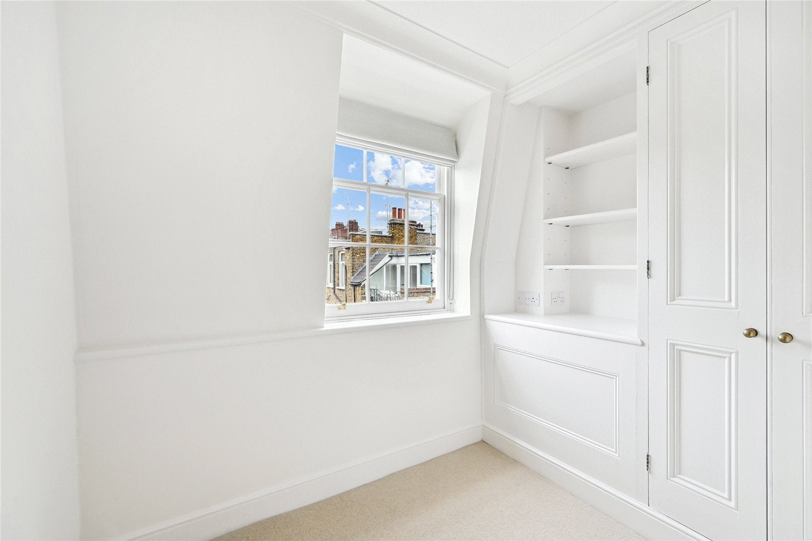House Bury Walk in Greater London