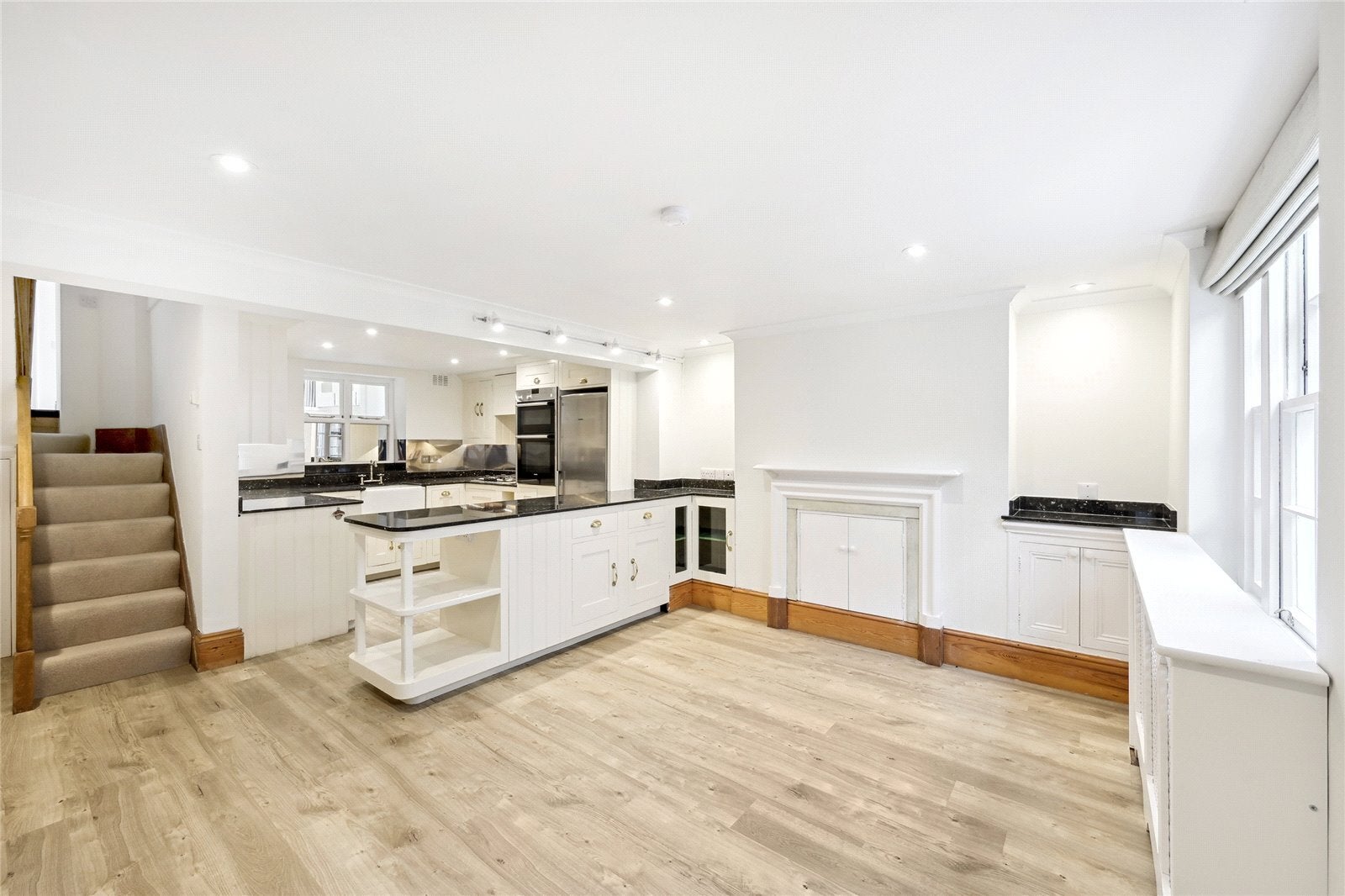 House Bury Walk in Greater London