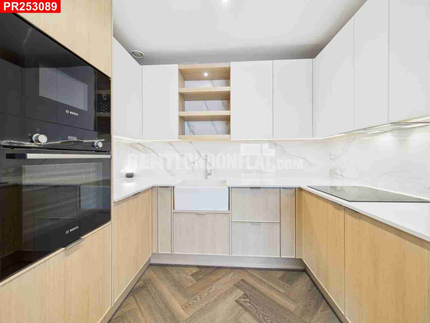 Flat Hyde Estate Road in Greater London