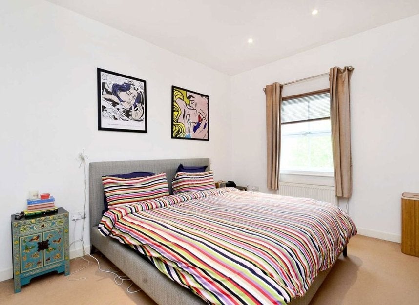 Flat Northpoint Square in Greater London