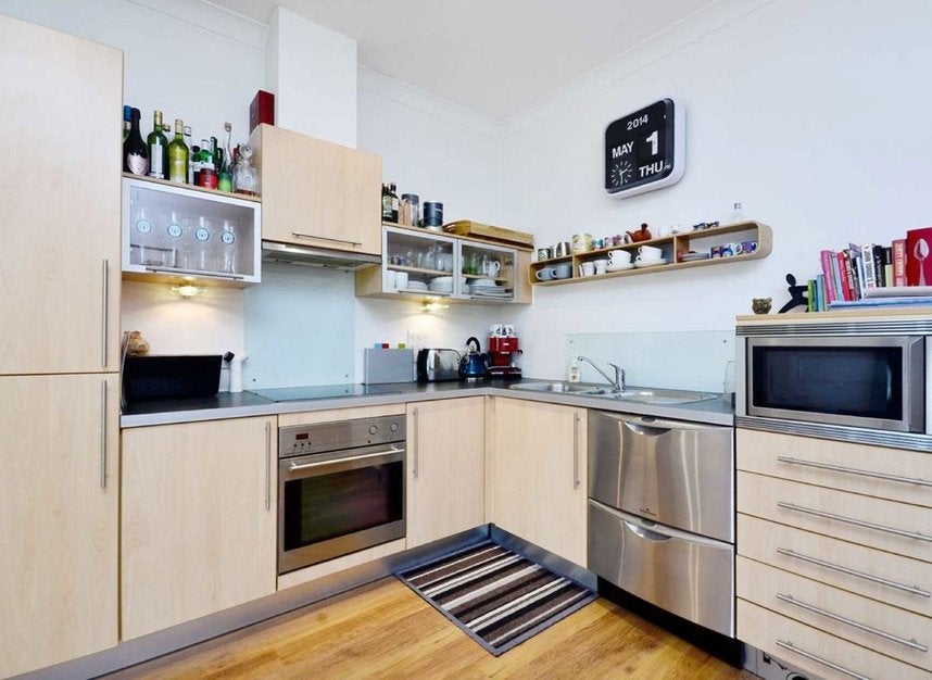 Flat Northpoint Square in Greater London