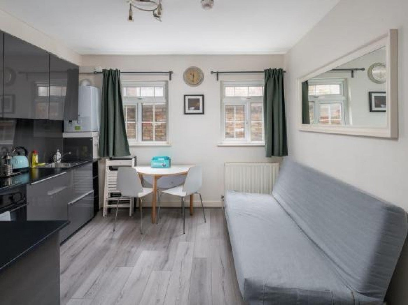 Flat Goswell Place in Greater London