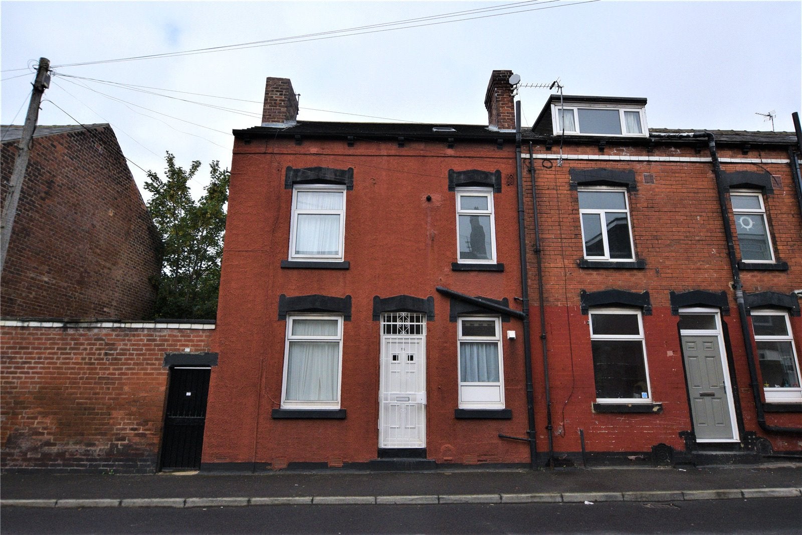 House Aberdeen Road in Leeds