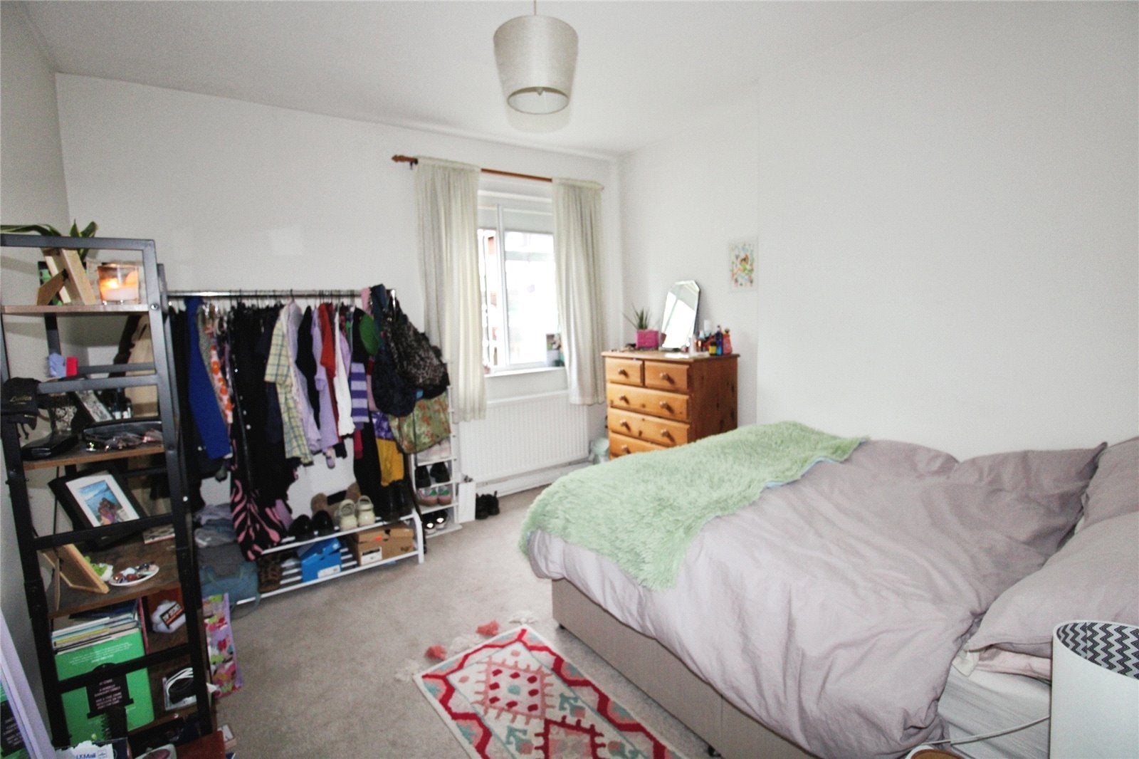 Flat Merton Road in Greater London