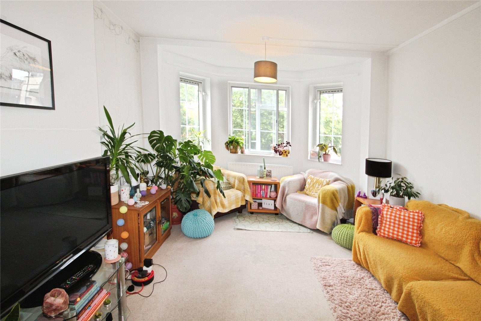 Flat Merton Road in Greater London