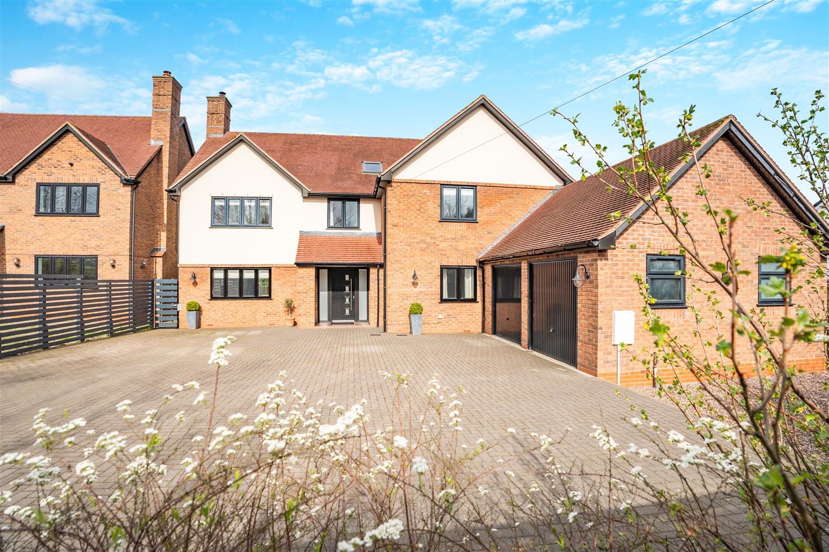 House Weeford Dell in Birmingham