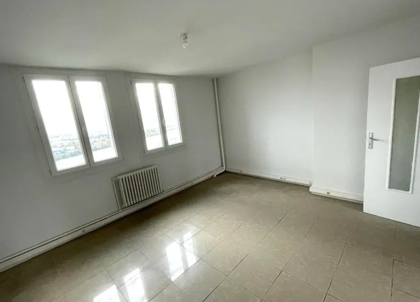 Flat Rue de la Navarre in La Mulatière