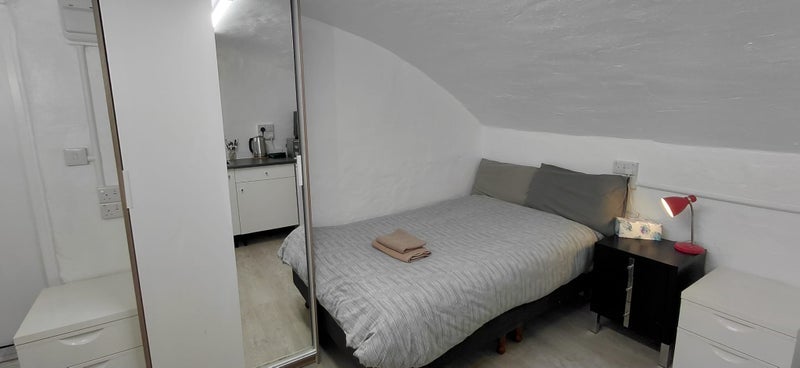 Flat Queensberry Mews West in Greater London