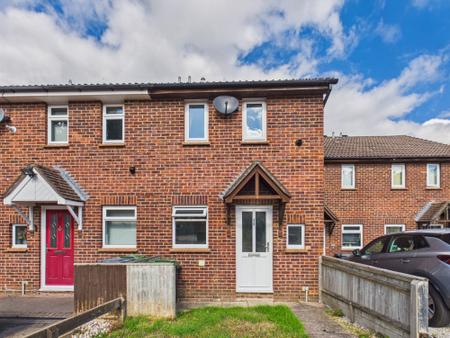 House Titchfield Close in Basingstoke and Deane