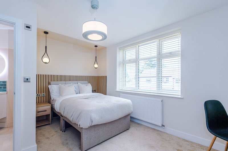 Room North Drive in Tameside