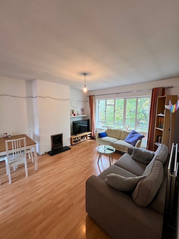 Room Bolingbroke Grove in Greater London