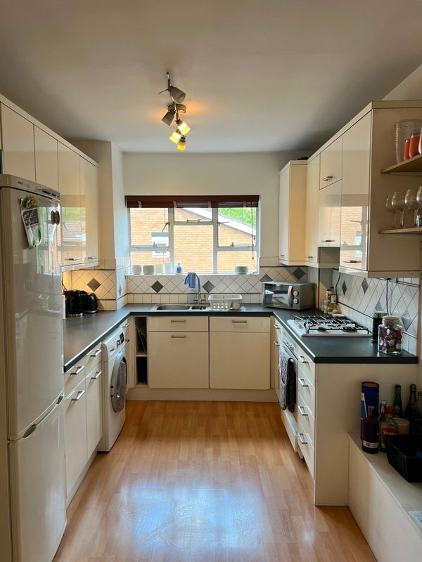 Room Bolingbroke Grove in Greater London