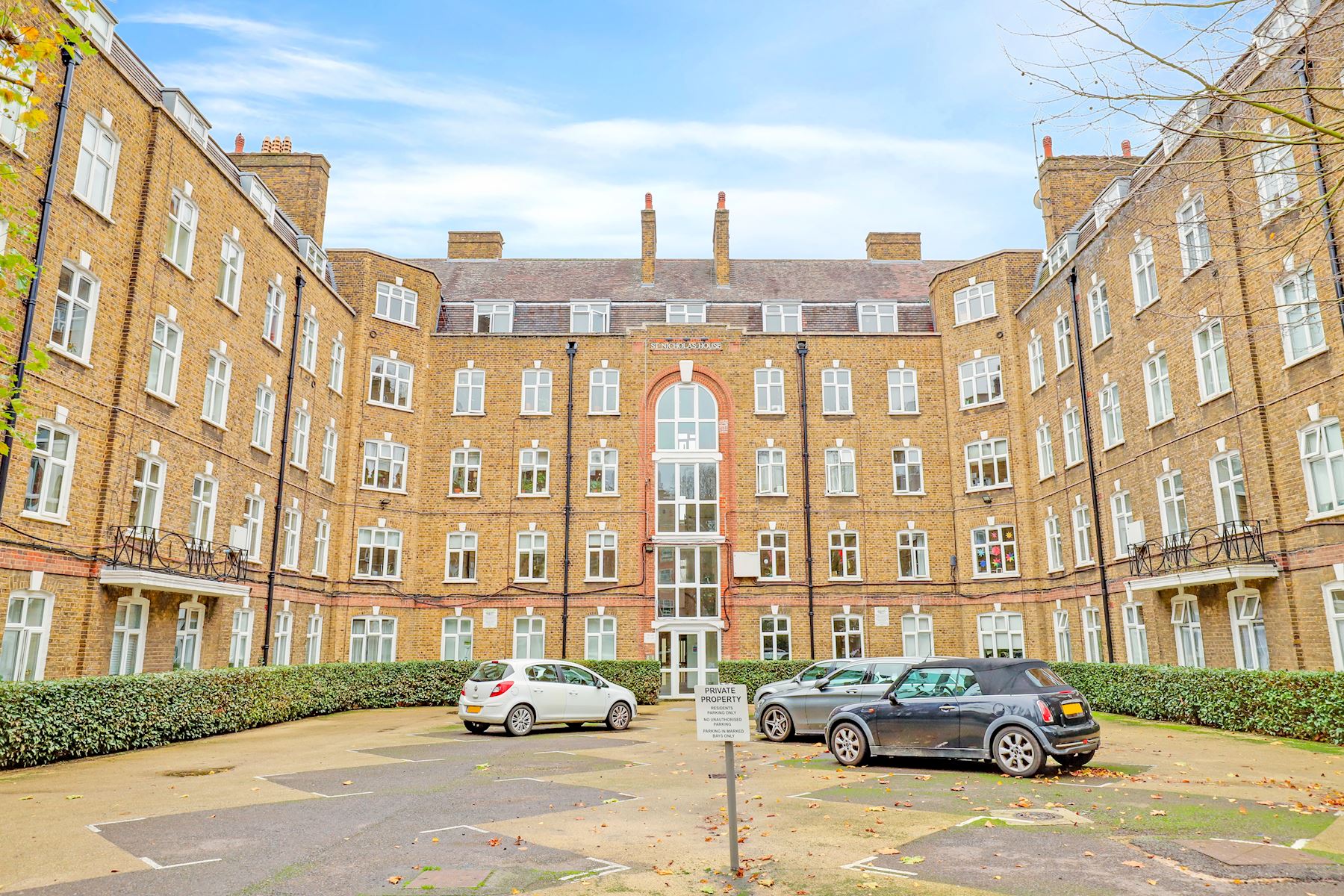 Flat Deptford Green in London