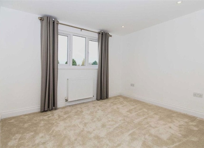 House Latimer Road in Greater London
