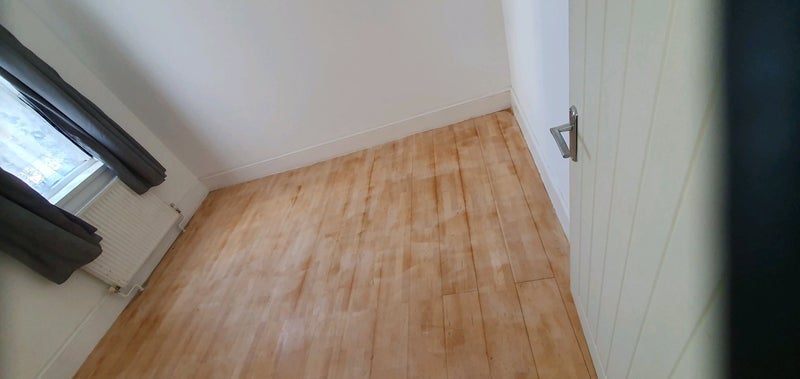 Room Belgrave Road in Greater London