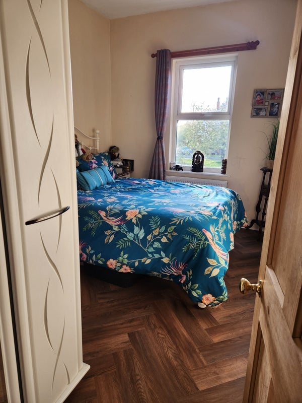 Room Town Lane in Chorley