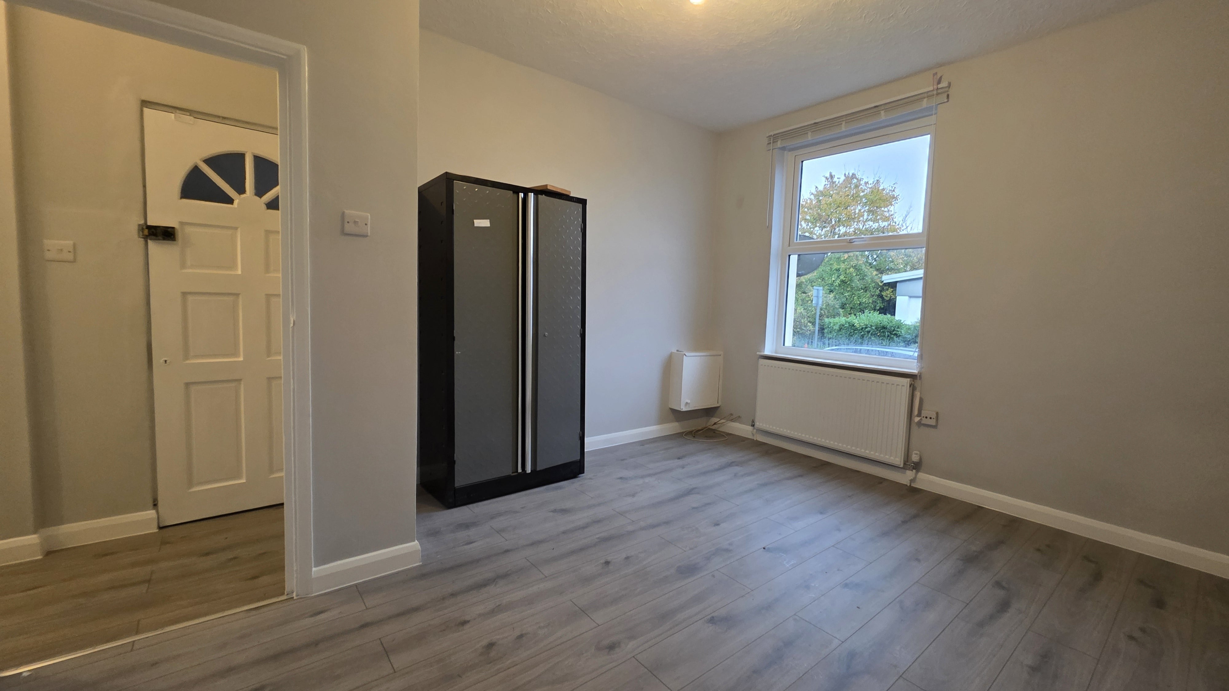 Flat London Road in Gravesham