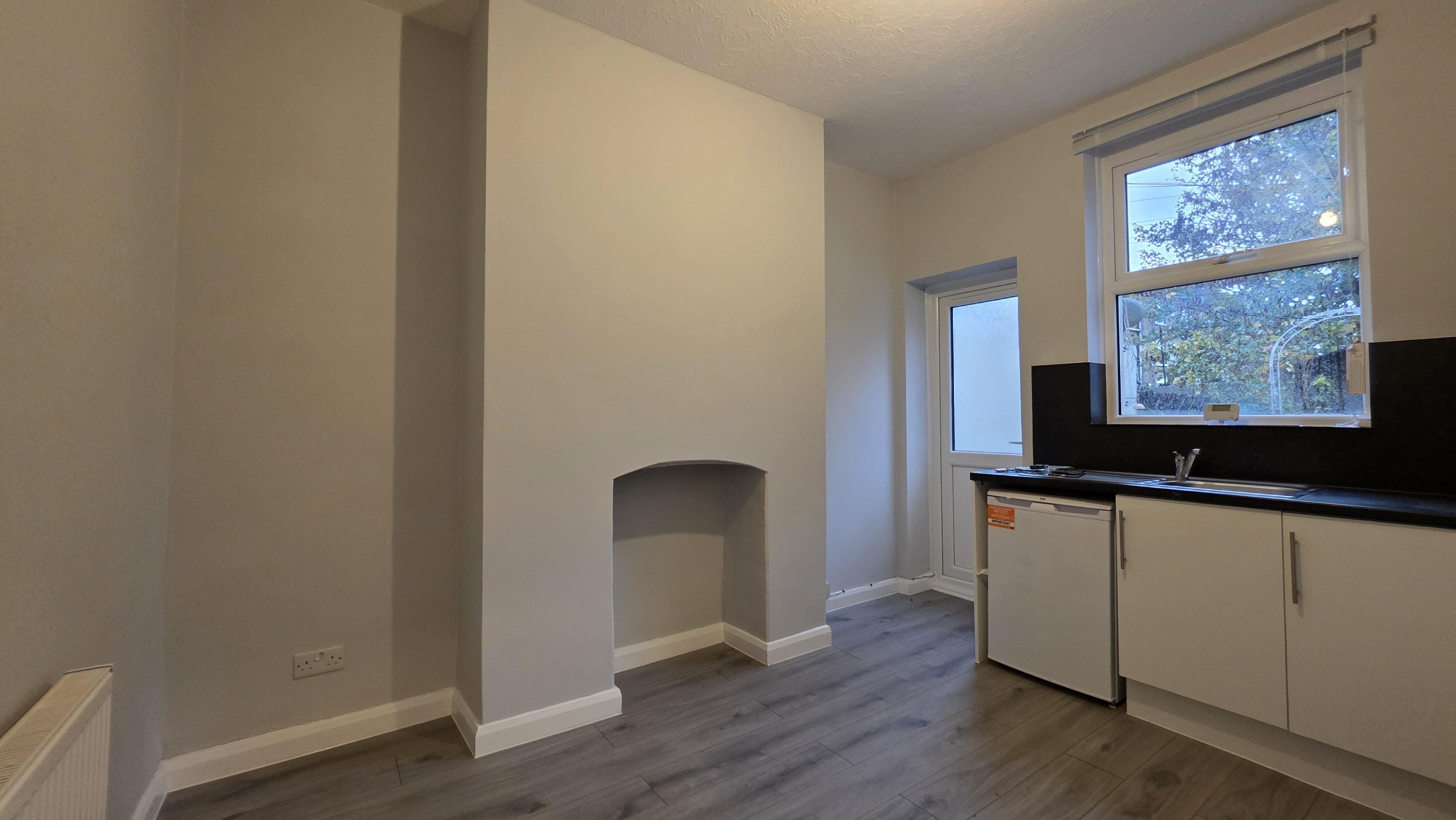 Flat London Road in Gravesham