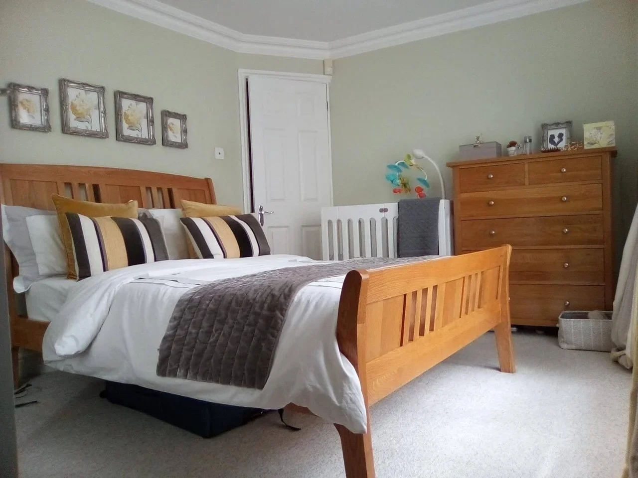 Flat Belgrave Gardens in City of Westminster