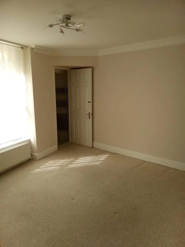 Flat Belgrave Gardens in City of Westminster