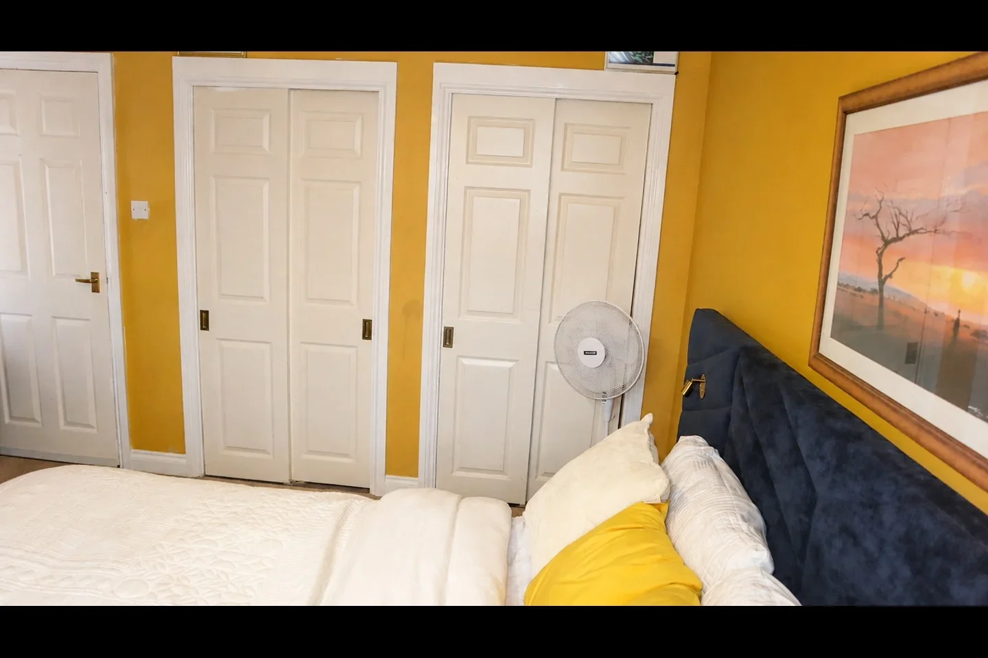 Flat Norbury Avenue in Watford