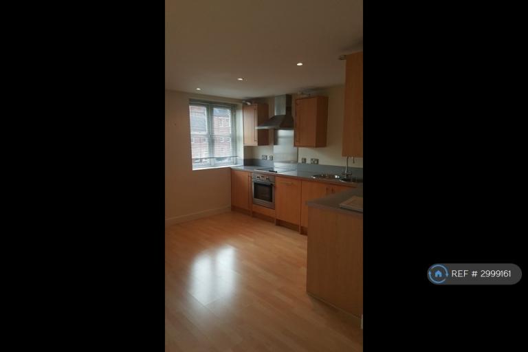 Flat Ockbrook Drive in Nottingham