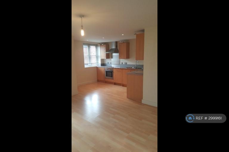 Flat Ockbrook Drive in Nottingham