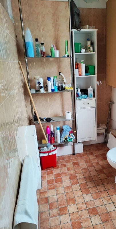 Room Wandsworth Road in Greater London