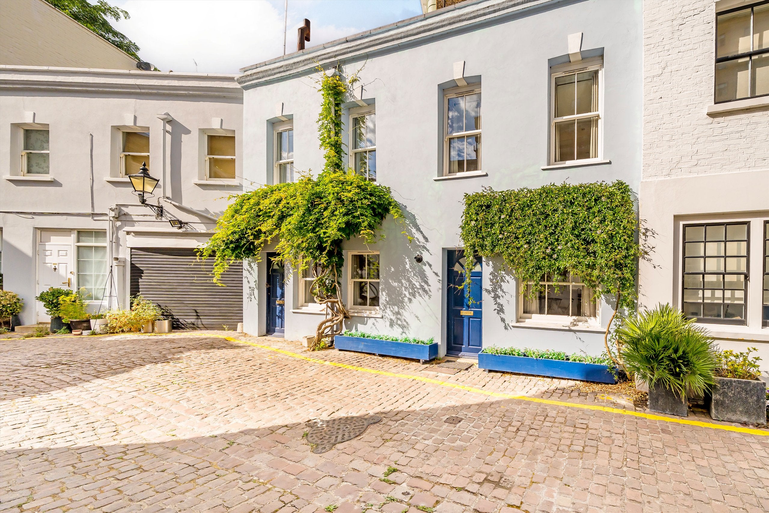 House Osten Mews in Greater London