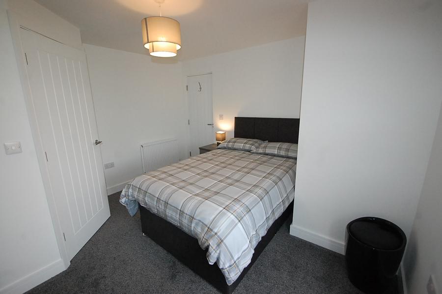 Room Belvedere Road in East Staffordshire