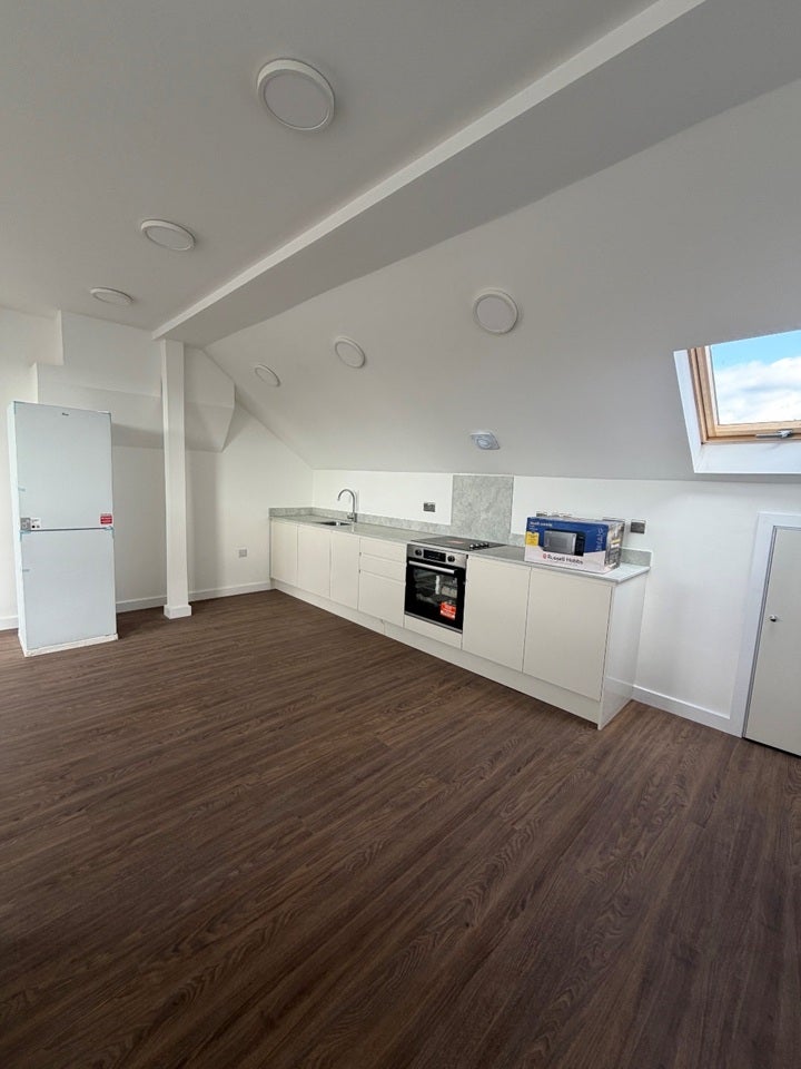 Flat Lea Bridge Road in Greater London