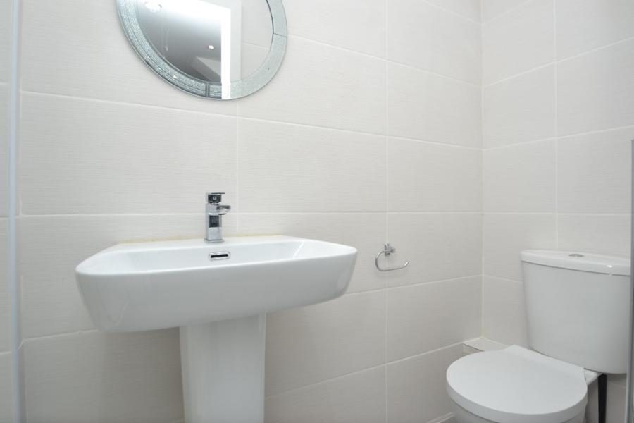 Flat Westfield Terrace in Leeds