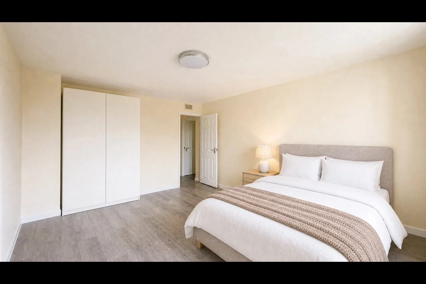 Room Jervis Road in Greater London