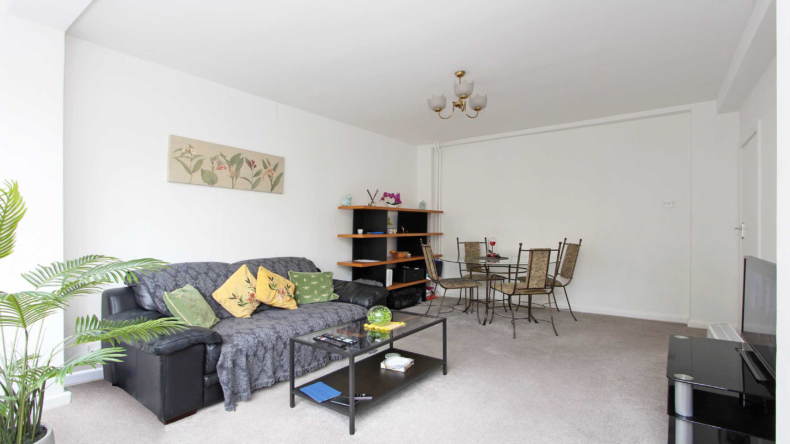 Flat Chepstow Villas in Greater London