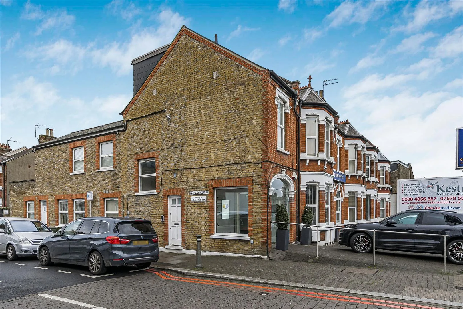 Flat Paynesfield Avenue in Greater London