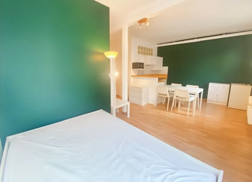 Flat Rue des Telliers in Reims