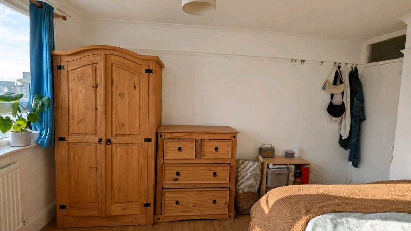 Flat Carriage Drive West in Greater London