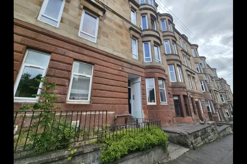 Flat Ark Lane in Glasgow