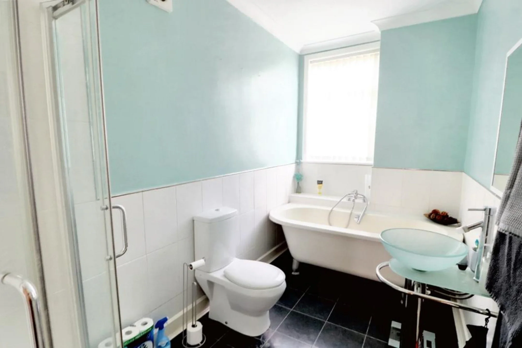 Flat Friarswood Road in Newcastle-under-Lyme