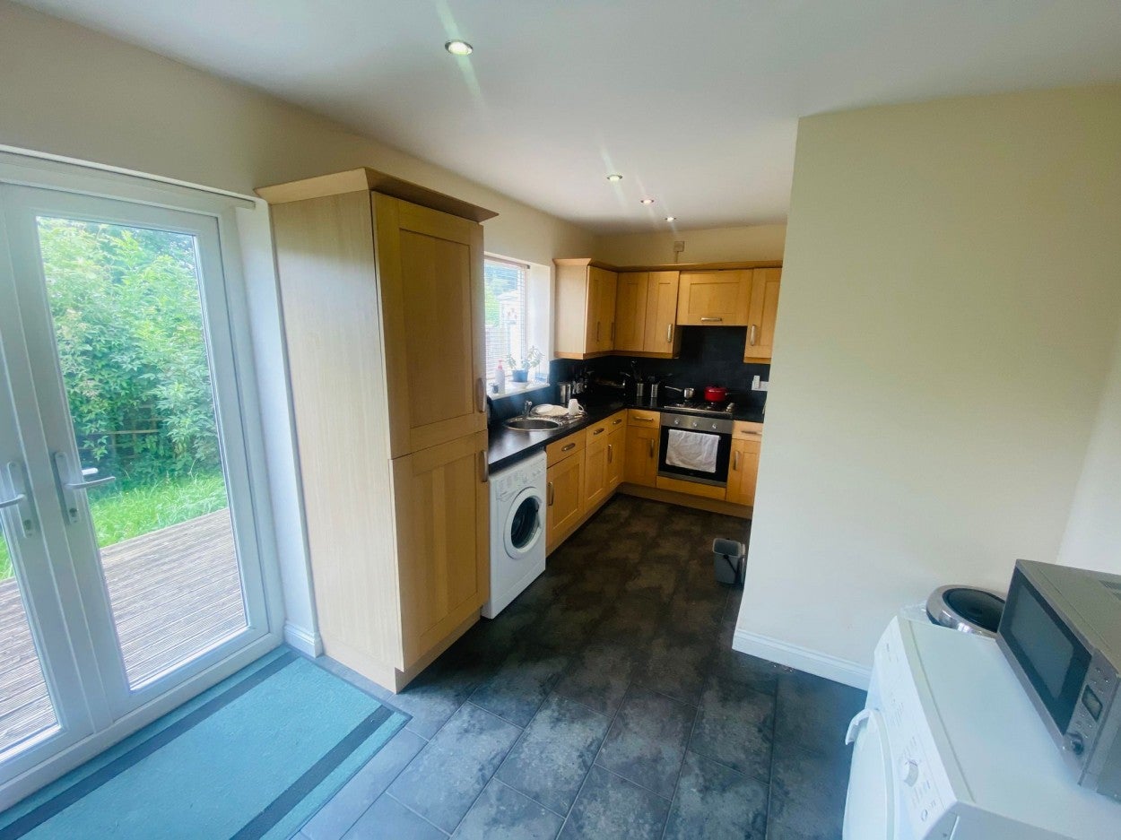 Room Gayner Road in Filton