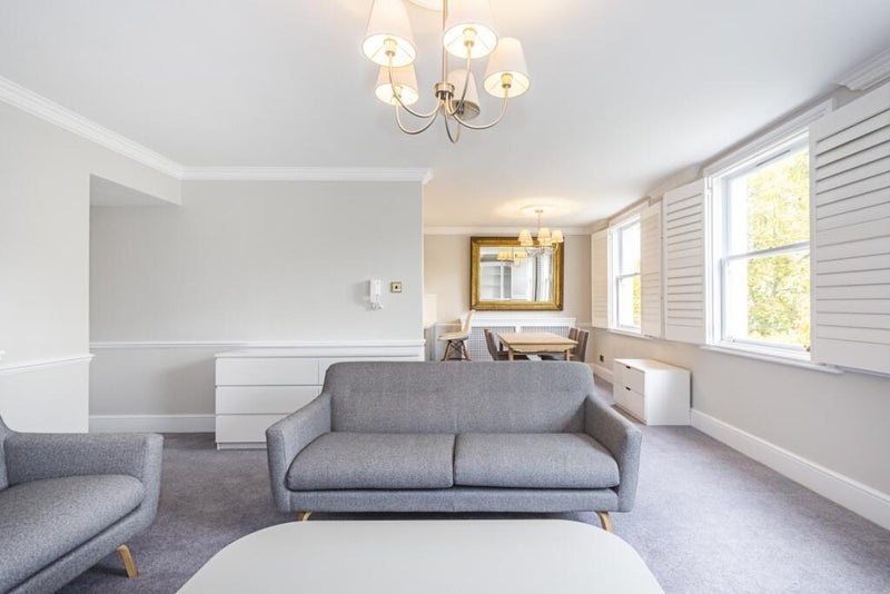 Flat Drummond Gate in City of Westminster