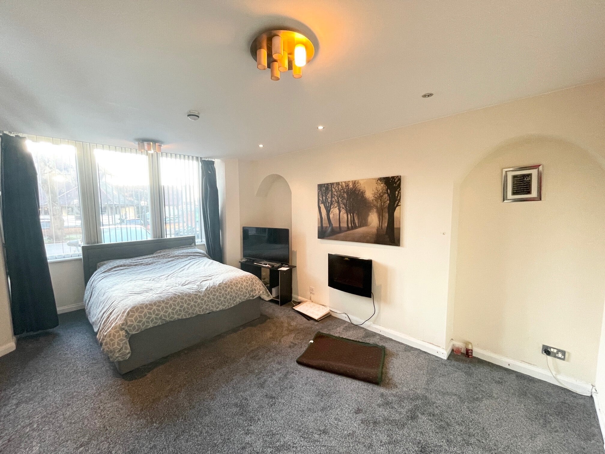 Flat Fox Road in Rushcliffe