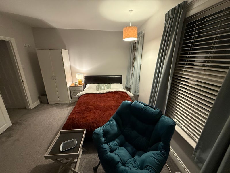 Room Camden Road in Ipswich