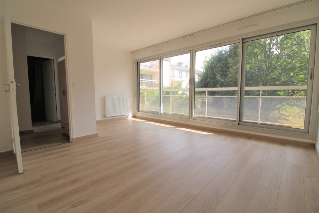 Flat Place au Lin in Saint-Brieuc