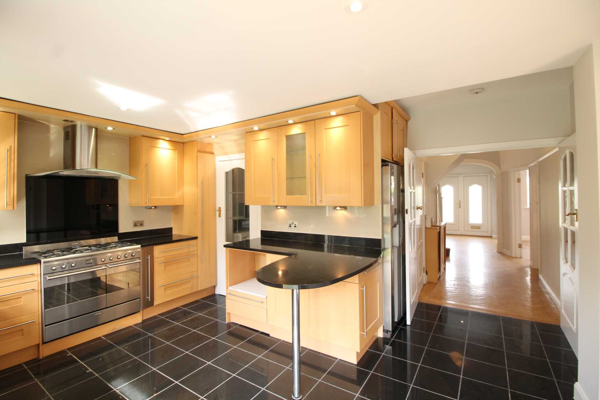 House Amberwood Rise in London