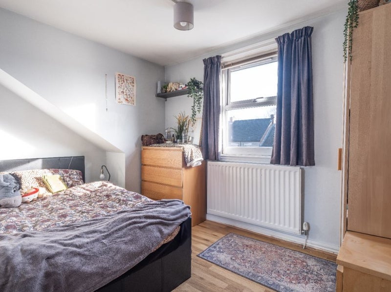 Room Hotspur Street in Newcastle upon Tyne