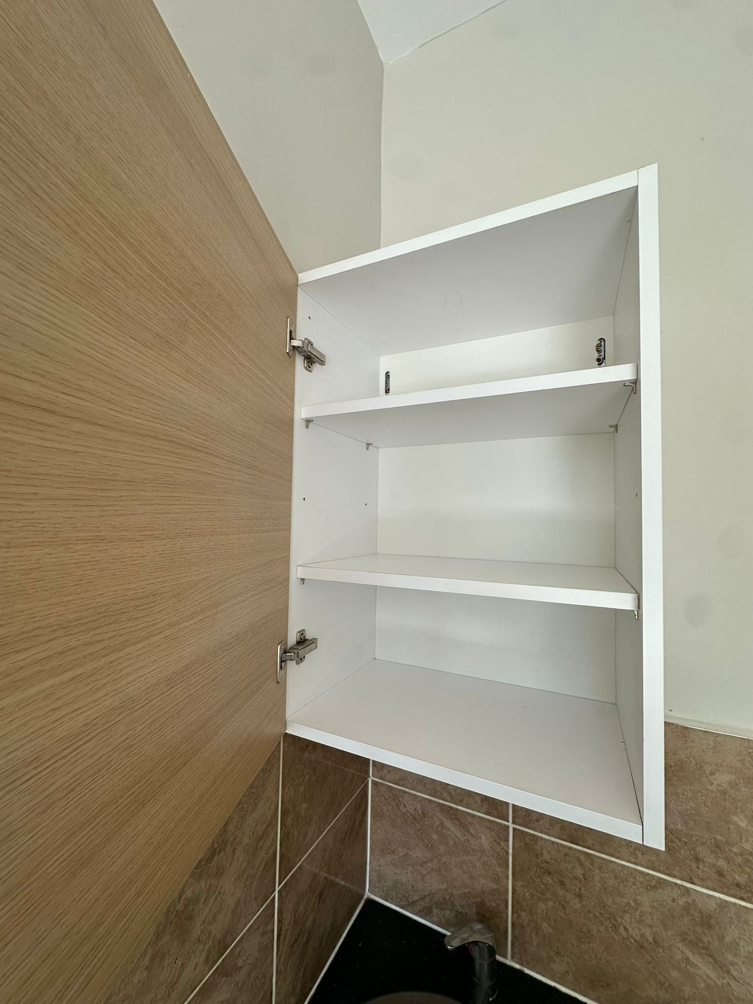 Room Ravensdale Road in Greater London