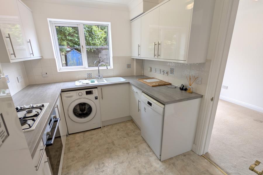 House Gardenia Drive in Surrey Heath